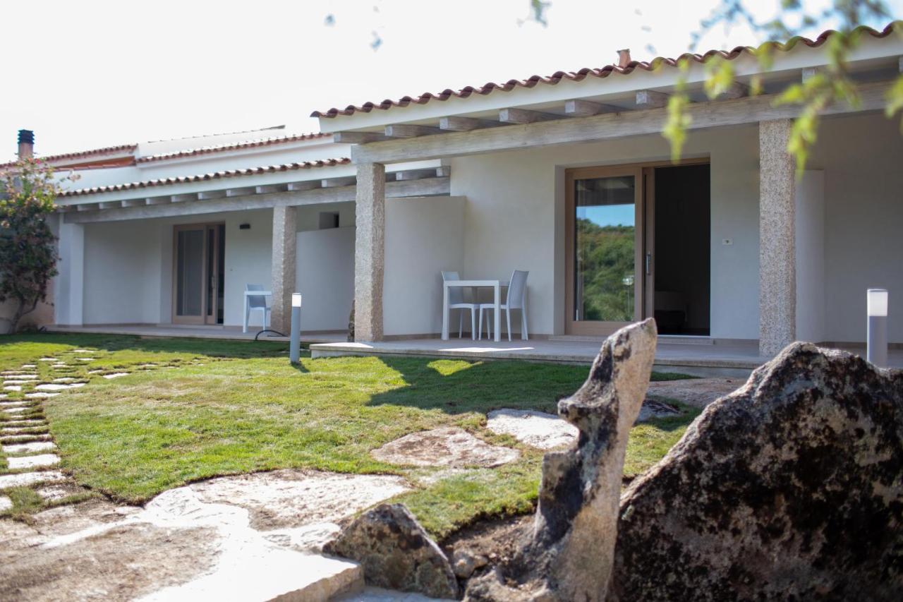 La Corte Di Pulicinu Baja Sardinia Exteriör bild